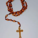 ATCP21-11-1022-WODDEN-ROSARY-WITH-VIOLET-THREAD-B20