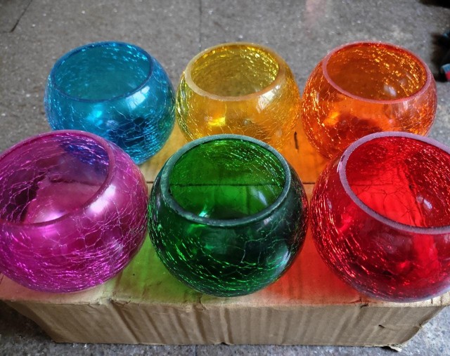 CRACKED GLASS CANDLE HOLDER Joy of Gifting